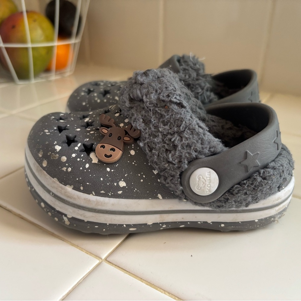 Baby crocks